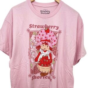 NWOT Strawberry Shortcake Bushel of Strawberries Graphic T-Shirt Women's XL